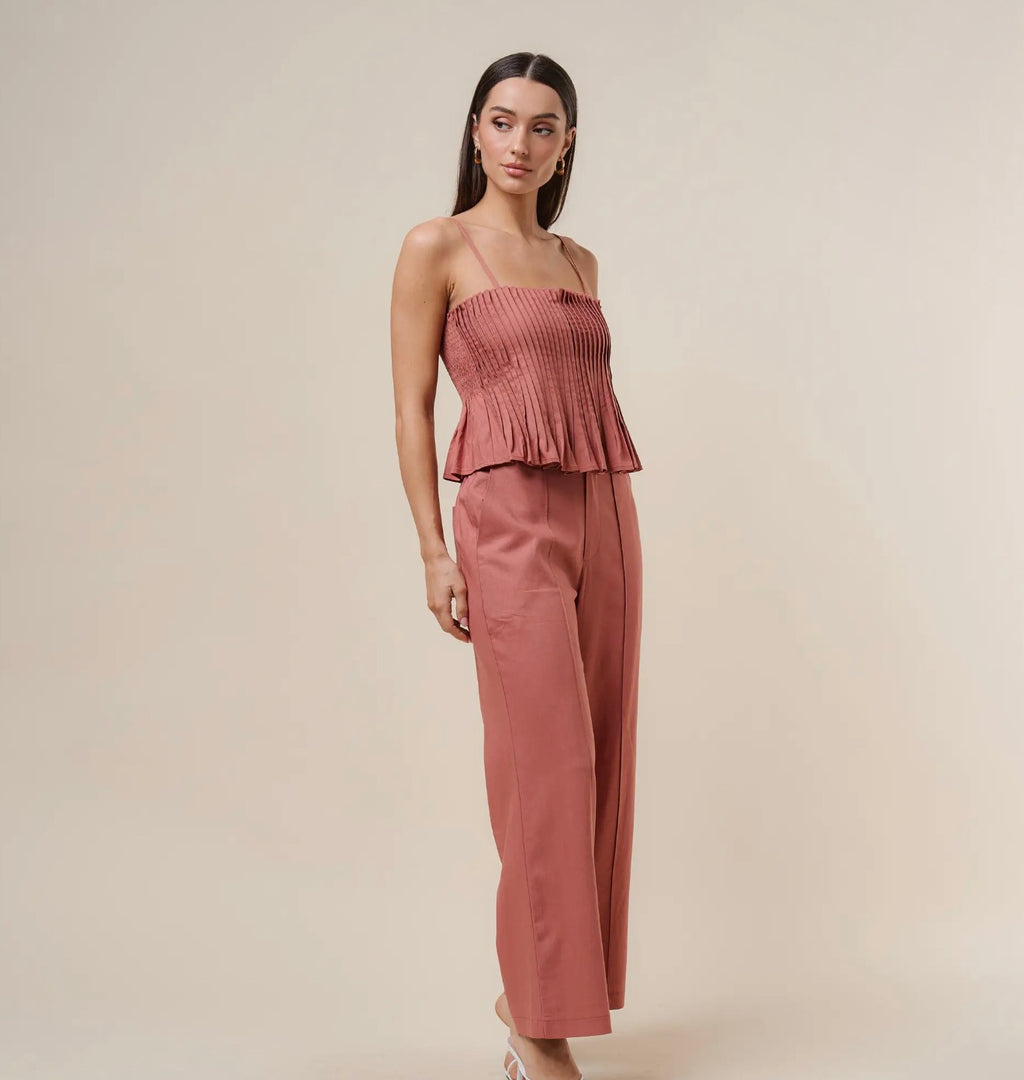 TOP & PANTS SET