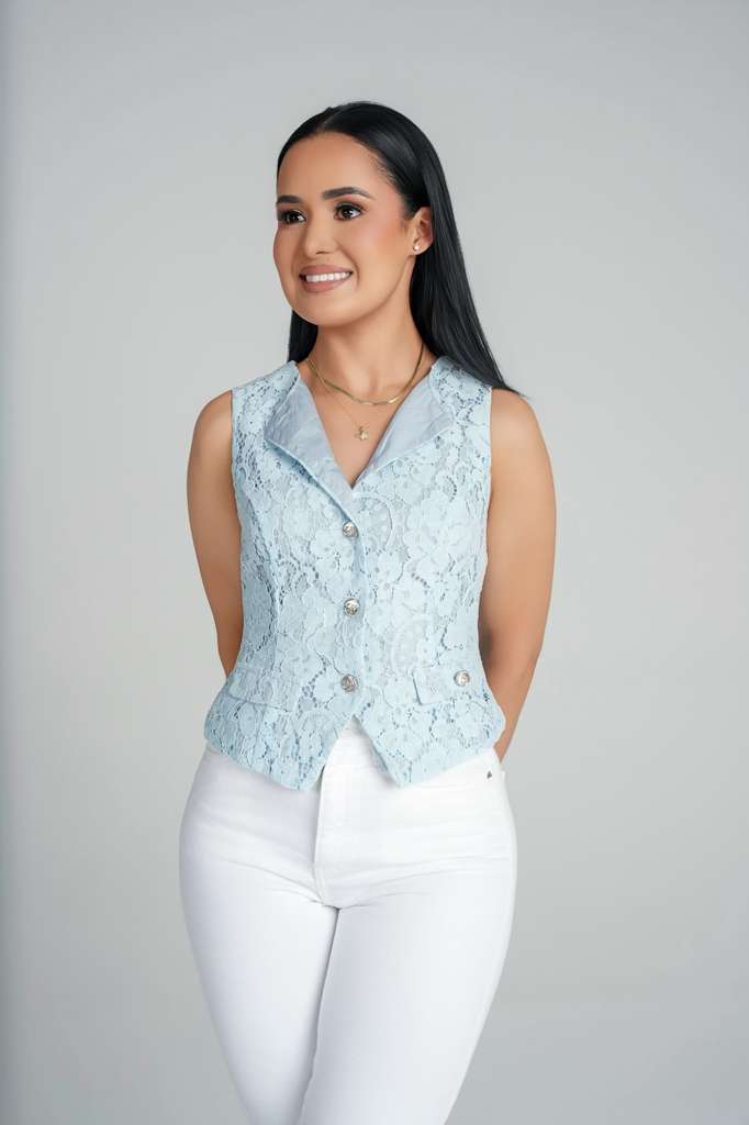 LIGHT BLUE TOP