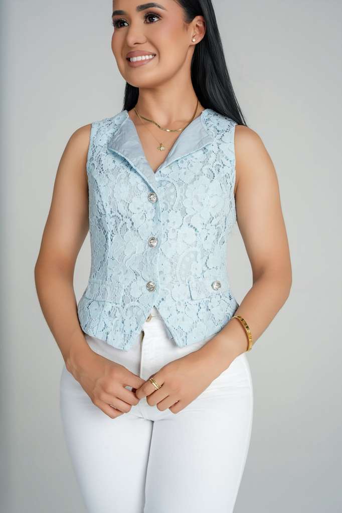 LIGHT BLUE TOP